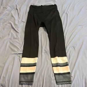 Sarah’s day x White fox leggings